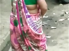 HUGE ASS BOOB AND WAIST LADY ON ROAD